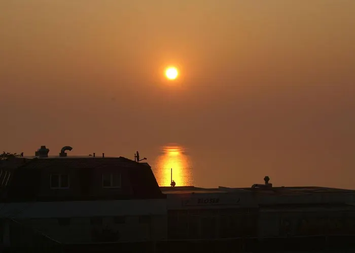 Haus-am-deich-wohnung-13 Lejlighed *